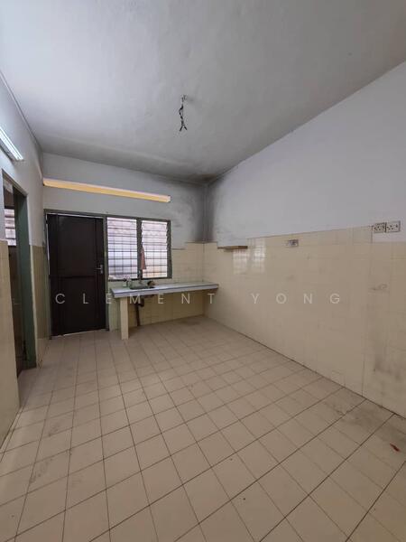 For Rent - Taman Cempaka