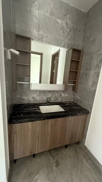 Semi-Detached House for Sale in Forest City (Gelang Patah) - Alvin Seah - Bathroom - PropertyGuru.com.my