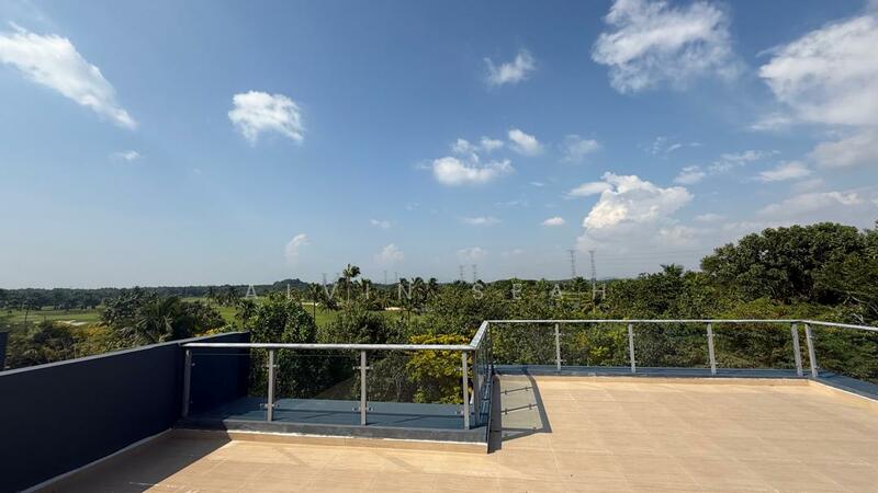 Semi-Detached House for Sale in Forest City (Gelang Patah) - Alvin Seah - Balcony - PropertyGuru.com.my