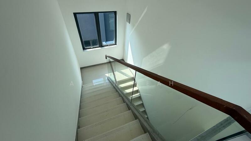 Semi-Detached House for Sale in Forest City (Gelang Patah) - Alvin Seah - Corridor - PropertyGuru.com.my