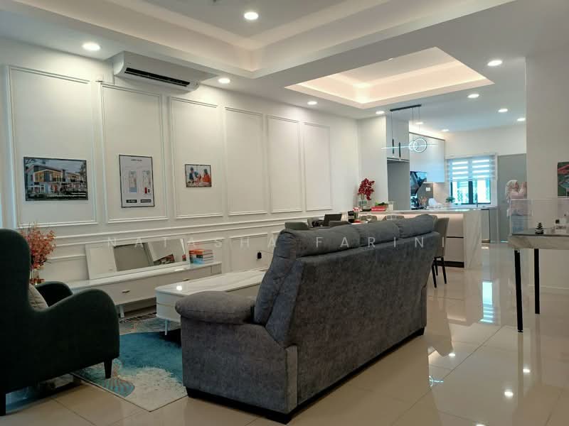 2-storey Terraced House for Sale in Kampung Teluk Panglima Garang (Telok Panglima Garang) - Natasha Farini - Living Room - PropertyGuru.com.my