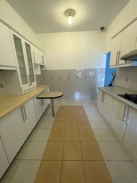 Rumah Bandar untuk Dijual di Petaling Jaya (Selangor) - Angie Chai - Kitchen - PropertyGuru.com.my