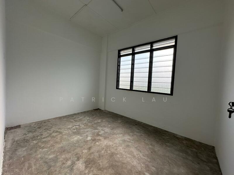 Untuk Dijual - Taman Molek