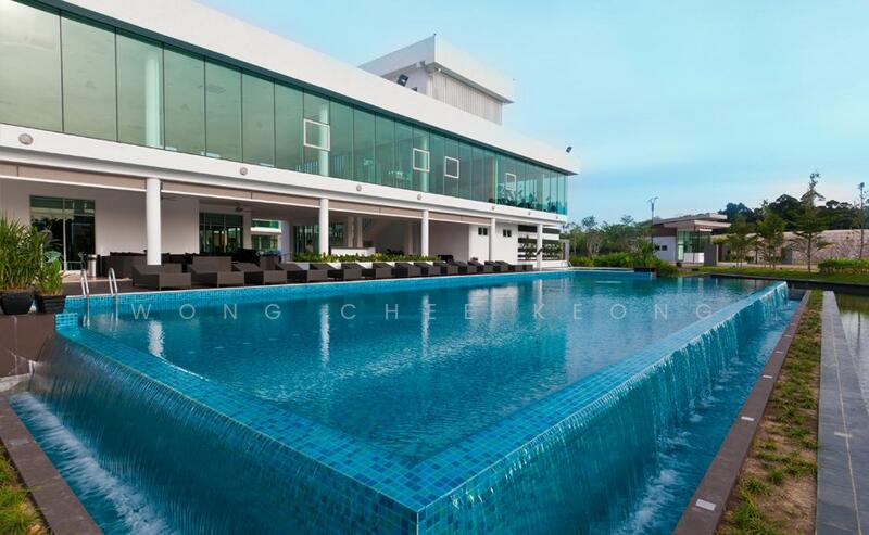Rumah Berkembar untuk Dijual di Kinrara Residence (Puchong) - Wong Chee Keong - Exterior - PropertyGuru.com.my