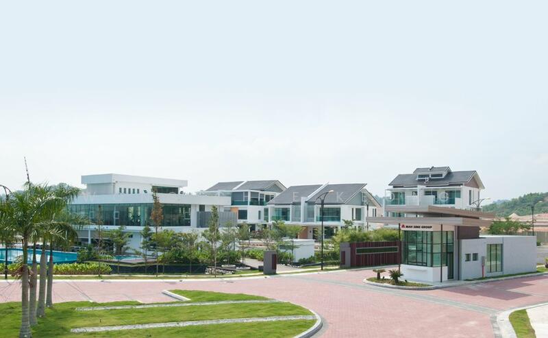 Rumah Berkembar untuk Dijual di Kinrara Residence (Puchong) - Wong Chee Keong - Exterior - PropertyGuru.com.my
