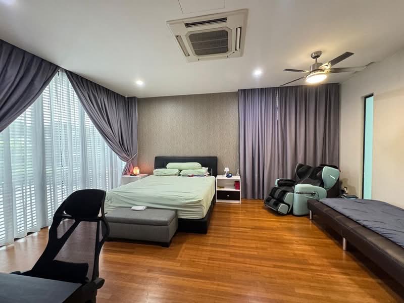 Semi-Detached House for Sale in Senibong (Permas Jaya) - Shishi . - Bedroom - PropertyGuru.com.my