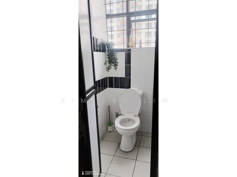 Shop for Rent in Setapak (Kuala Lumpur) - Kim Lan Liw - Bathroom - PropertyGuru.com.my