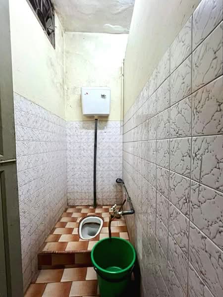 Rumah Teres 1 Tingkat untuk Dijual di Off Jalan Meru (Klang) - Michelle Tee - Bathroom - PropertyGuru.com.my