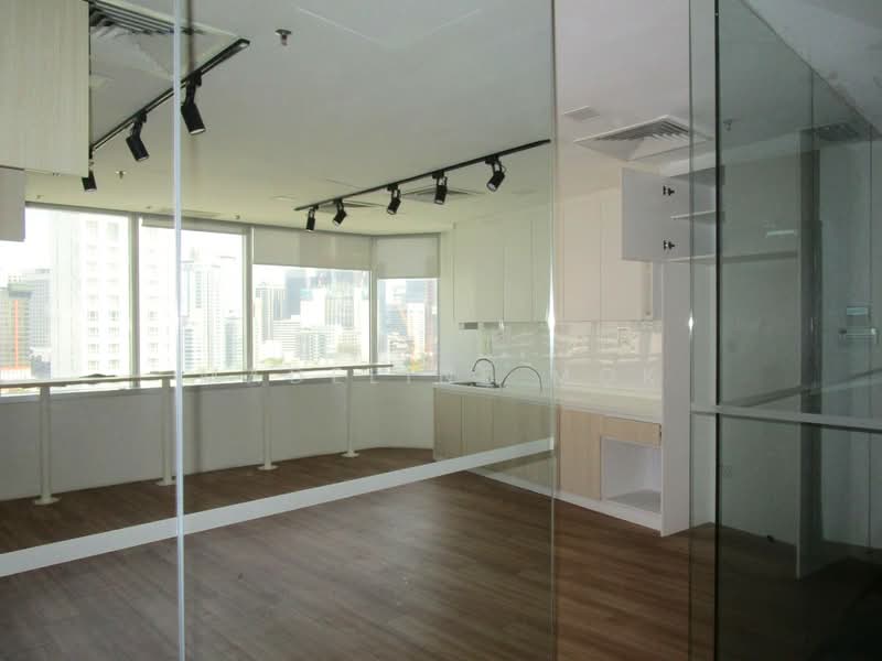 Office for Rent in Bukit Bintang (KL City Centre) - Madeline Mok - Pantry - PropertyGuru.com.my