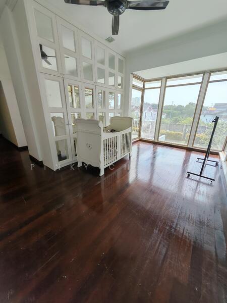 Untuk Dijual - valencia