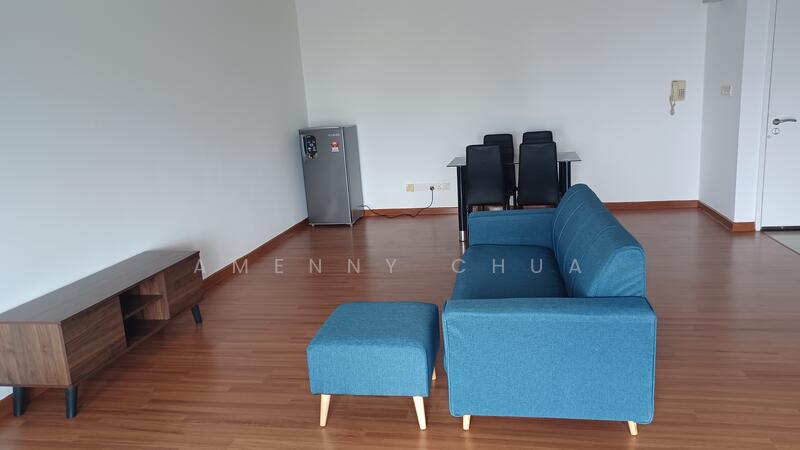 Living & dining area