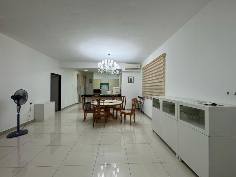 Kondominium untuk Dijual di Vertiq - Eric Cheah - Dining Room - PropertyGuru.com.my