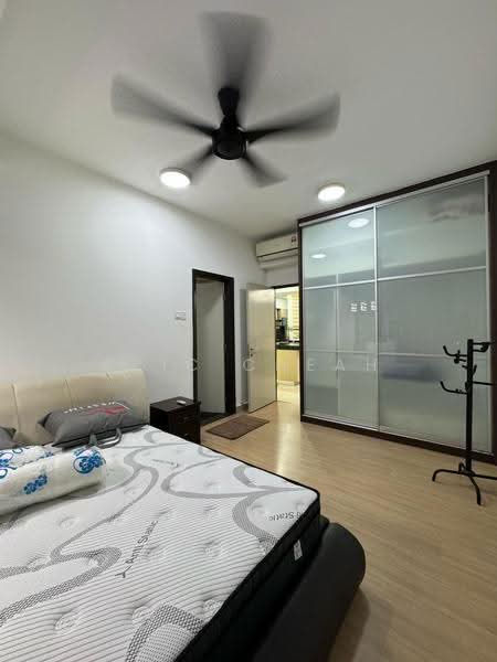 Kondominium untuk Dijual di Vertiq - Eric Cheah - Bedroom - PropertyGuru.com.my