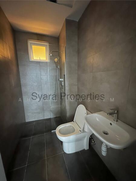 Untuk Disewa - d'Brightton