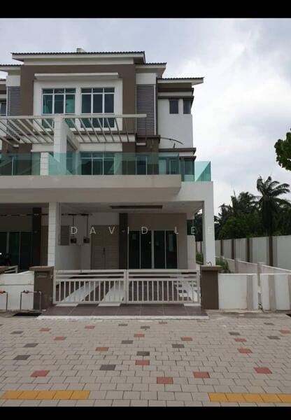 3-storey Terraced House for Sale in Taman Perindustrian Bukit Minyak (Bukit Minyak) - David Lee - Exterior - PropertyGuru.com.my