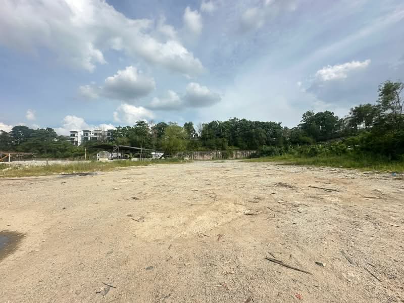 Industrial Land for Rent in Kampung Pulau Meranti (Puchong) - Ng Siew Khim - Exterior - PropertyGuru.com.my