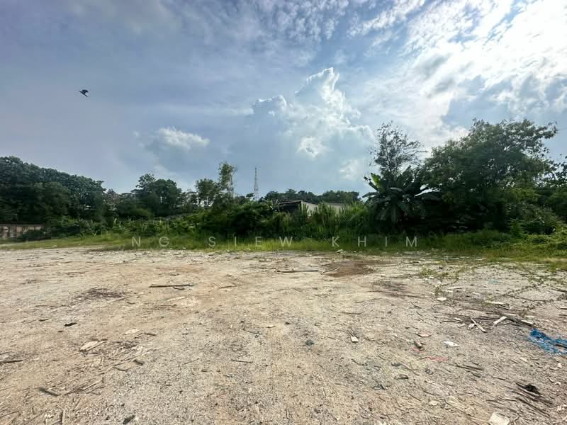 Industrial Land for Rent in Kampung Pulau Meranti (Puchong) - Ng Siew Khim - Exterior - PropertyGuru.com.my