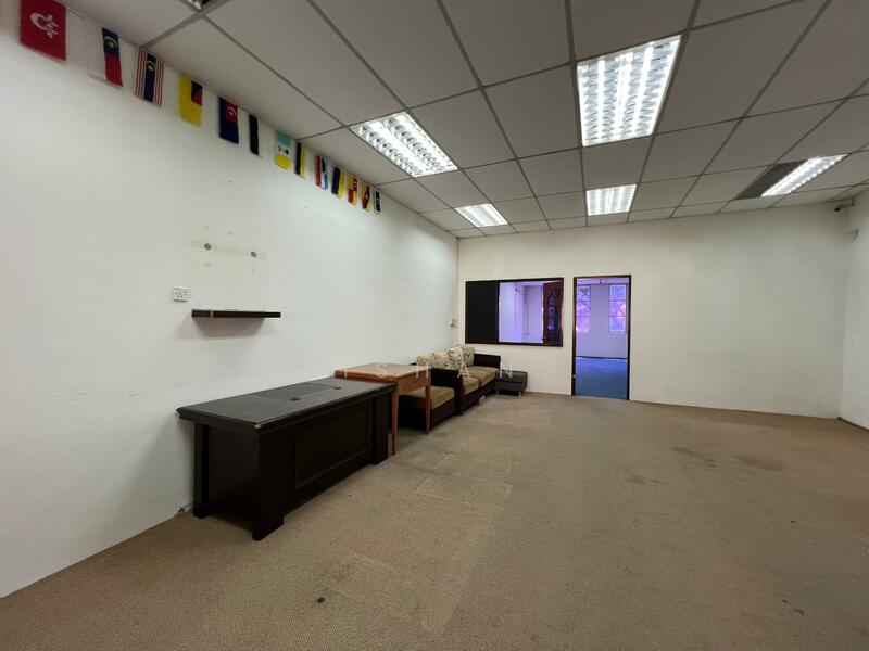 Untuk Disewa - jalan setia 3/8 setia indah shop for rent