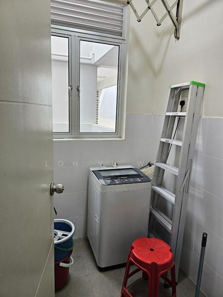 Untuk Disewa - Royale Infinity