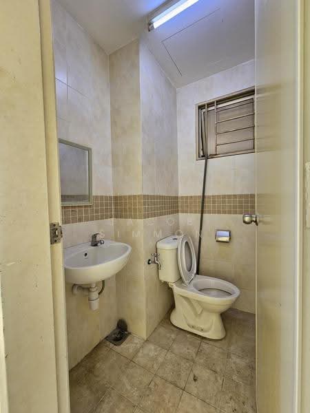 Apartment for Rent at Puteri Bayu Apartment - Jacob Simmon - PropertyGuru.com.my