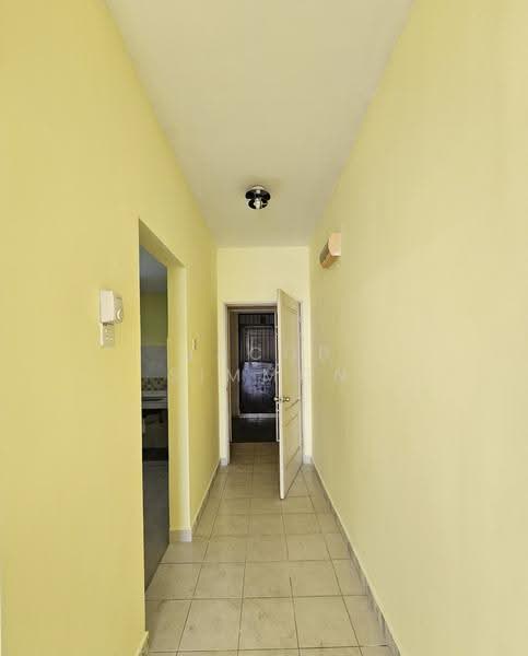 Apartment for Rent at Puteri Bayu Apartment - Jacob Simmon - PropertyGuru.com.my