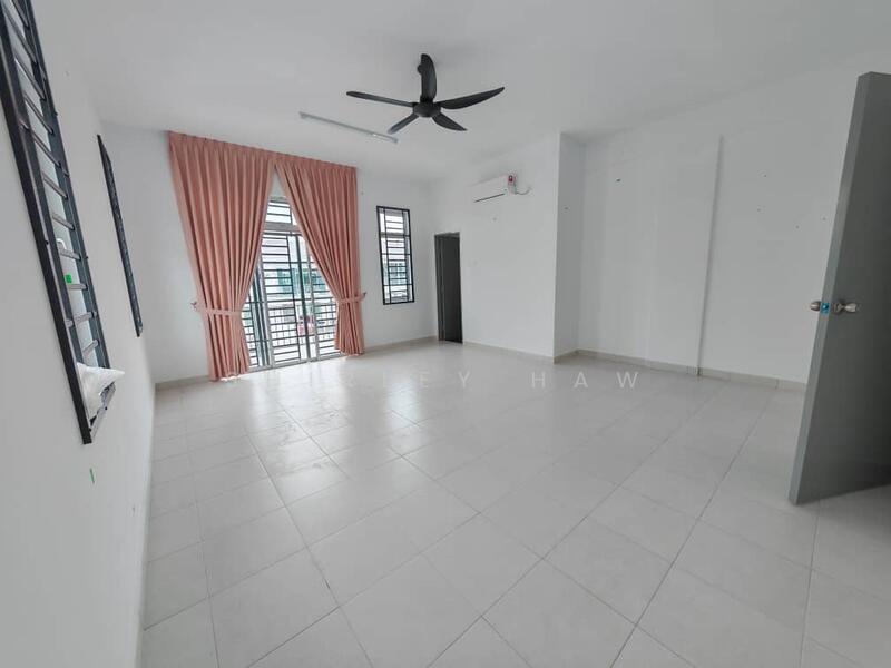 For Rent - Cluster House @ Pulai Mutiara , Kangkar Pulai