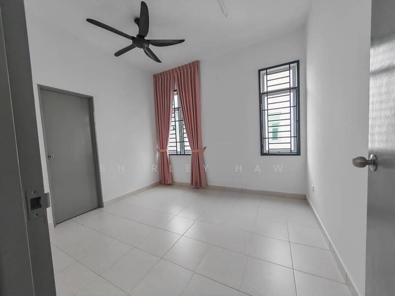 For Rent - Cluster House @ Pulai Mutiara , Kangkar Pulai