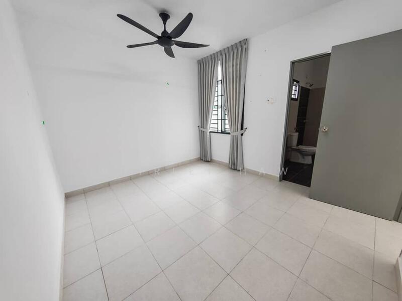 For Rent - Cluster House @ Pulai Mutiara , Kangkar Pulai