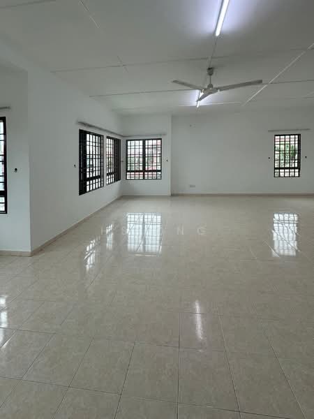 Semi-Detached House for Rent in Bandar Bukit Tinggi 2 (Klang) - HS Ong - Master Bedroom - PropertyGuru.com.my