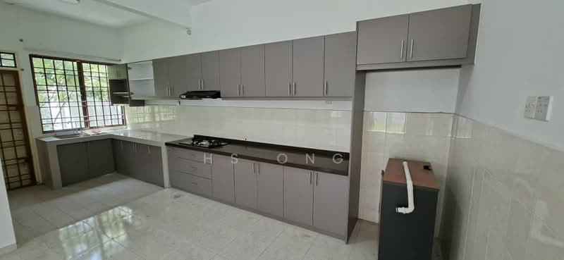 Semi-Detached House for Rent in Bandar Bukit Tinggi 2 (Klang) - HS Ong - Kitchen - PropertyGuru.com.my