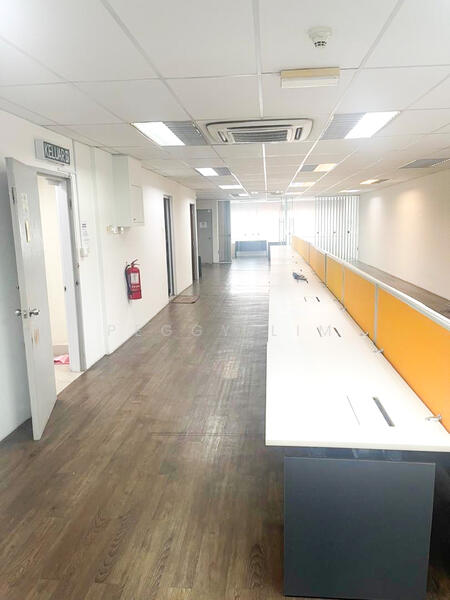 Kedai / Pejabat untuk Disewa di Petaling Jaya (Selangor) - Peggy Lim - Corridor - PropertyGuru.com.my