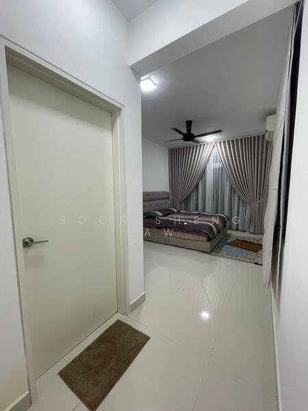 Untuk Disewa - Flora Rosa