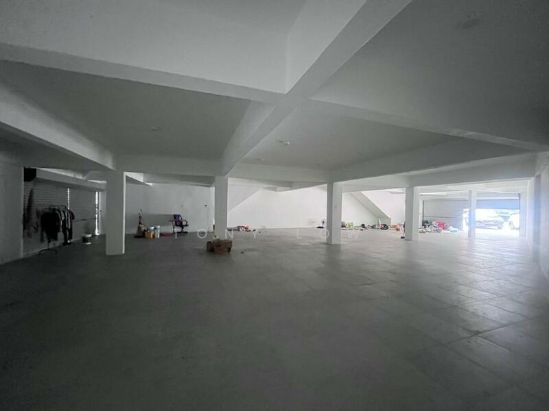 Shop / Office untuk Disewa di Usj 10 (Subang Jaya) - Tony Low - Interior - PropertyGuru.com.my