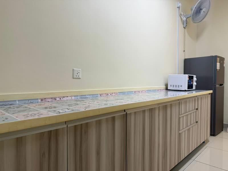 Servis Apartment untuk Disewa di Pacific Place - Kennly Ho - Kitchen - PropertyGuru.com.my