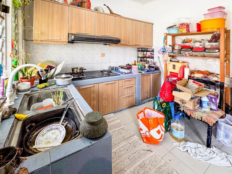 For Sale - End Lot Single Storey @ Bandar Tasik Puteri