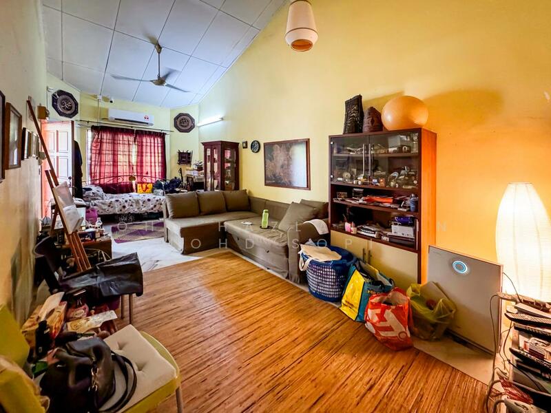 For Sale - End Lot Single Storey @ Bandar Tasik Puteri