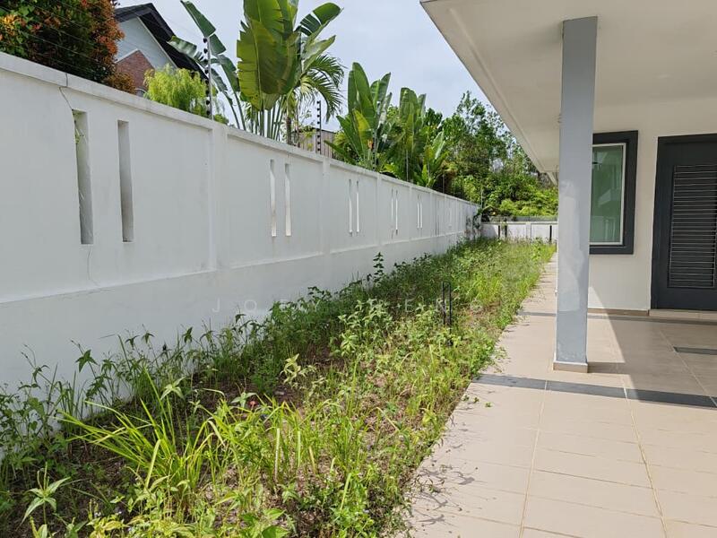 2-storey Terraced House for Sale in Bandar Baru Senawang (Senawang) - Joey Heng - Exterior - PropertyGuru.com.my