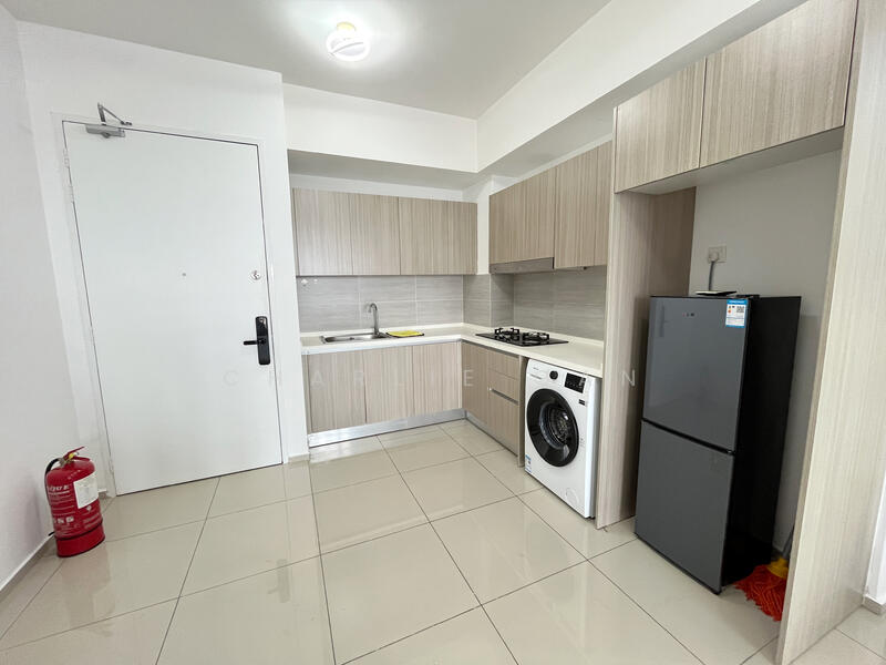 Service Residence for Rent at Gravit8, Klang - Charlie Gan - Kitchen - PropertyGuru.com.my