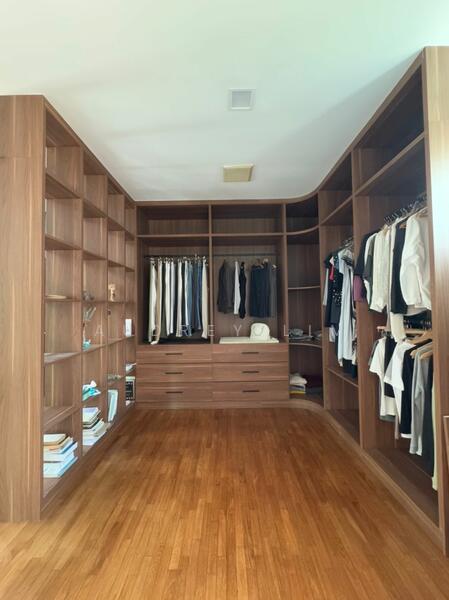 Closet