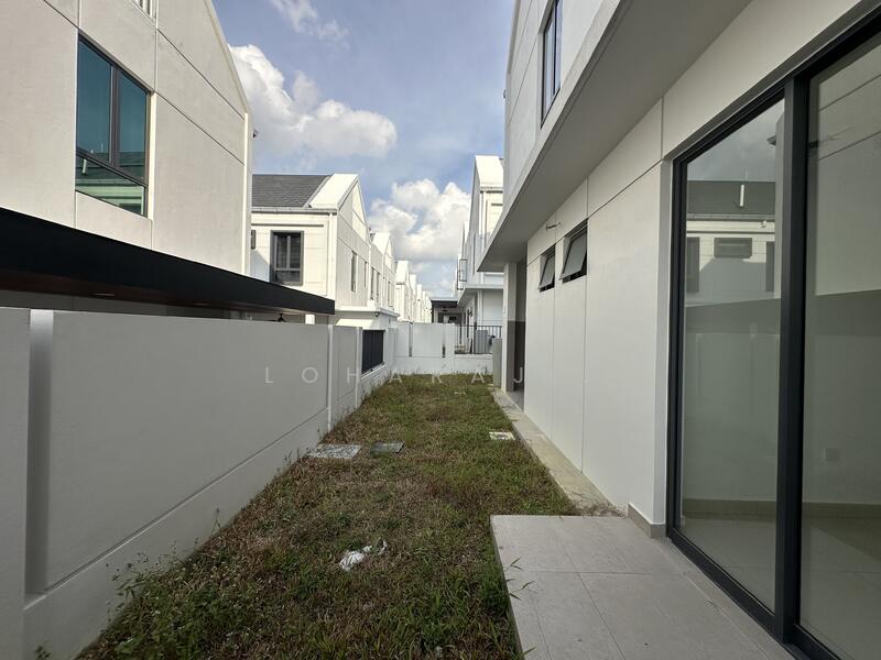 Semi-Detached House for Sale in Elmina (Shah Alam) - Loharaj . - PropertyGuru.com.my