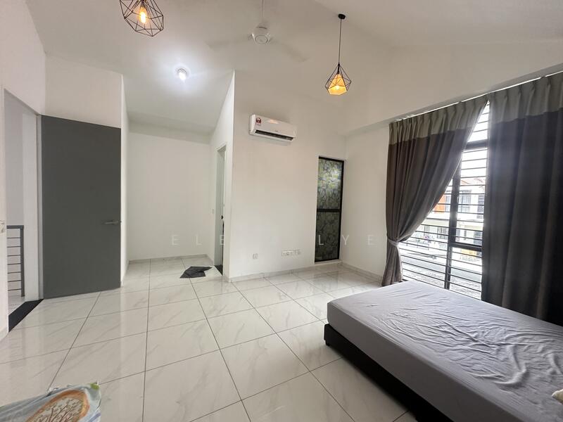 Untuk Disewa - Taman Bukit Indah