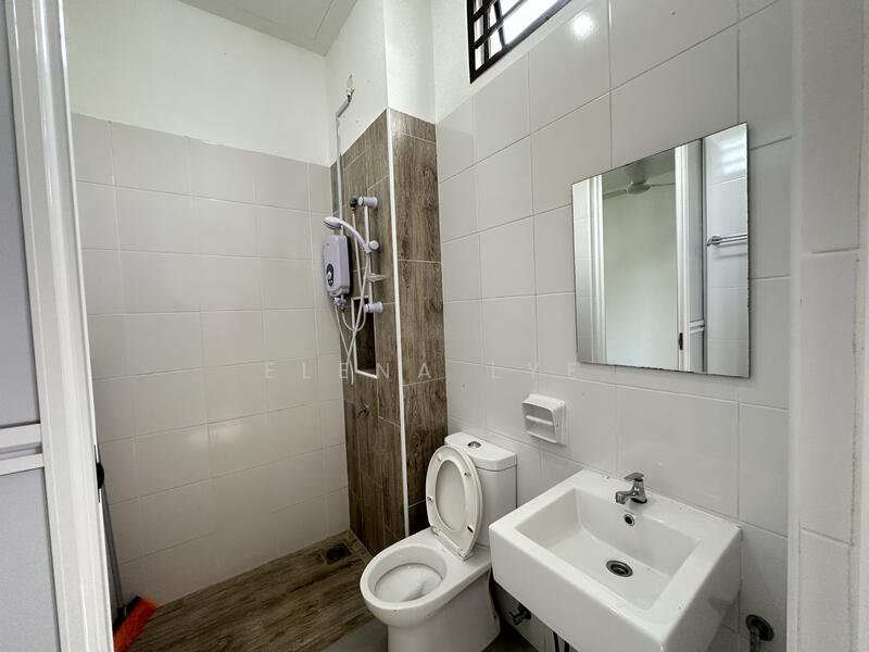 Untuk Disewa - Taman Bukit Indah