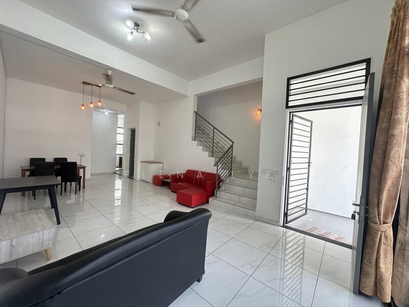 Untuk Disewa - Taman Bukit Indah