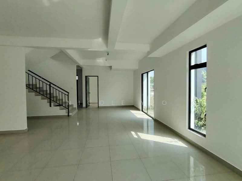 Rumah Berkembar untuk Dijual di Melaka City (Melaka) - Nicole Yeo - Living Room - PropertyGuru.com.my