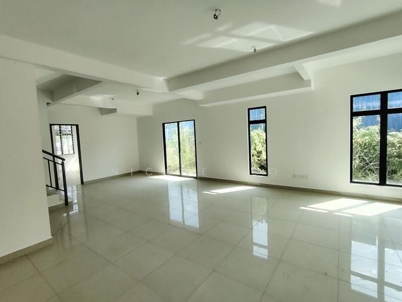 Rumah Berkembar untuk Dijual di Melaka City (Melaka) - Nicole Yeo - Living Room - PropertyGuru.com.my