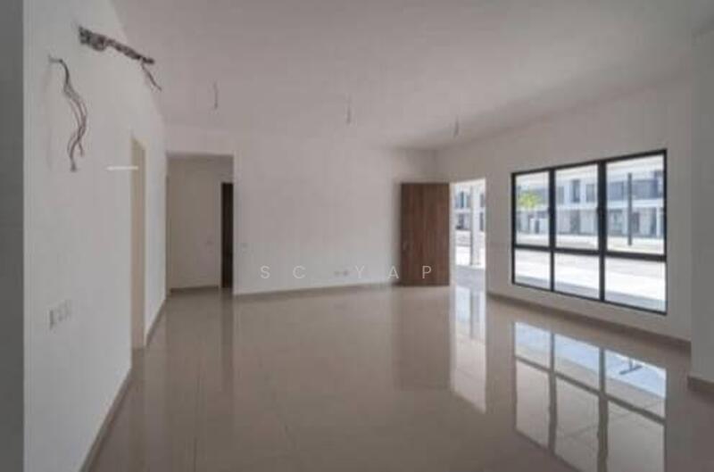 Townhouse for Sale in Eco Ardence (Setia Alam) - SC Yap - Living Room - PropertyGuru.com.my
