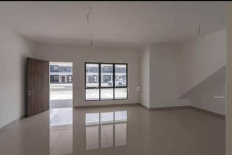 Townhouse for Sale in Eco Ardence (Setia Alam) - SC Yap - Living Room - PropertyGuru.com.my