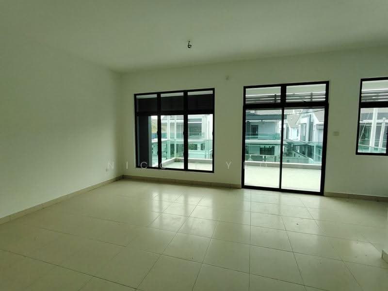 Rumah Berkembar untuk Dijual di Melaka City (Melaka) - Nicole Yeo - Living Room - PropertyGuru.com.my