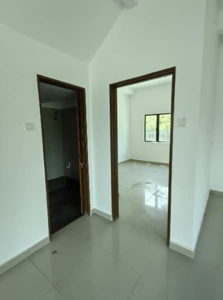 Rumah Teres 2 Tingkat untuk Dijual di Kuantan (Pahang) - Jyn Yap - Bathroom - PropertyGuru.com.my