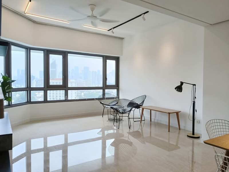Servis Apartment untuk Dijual di The Sentral Residences - Marilyn Khor - Living Room - PropertyGuru.com.my
